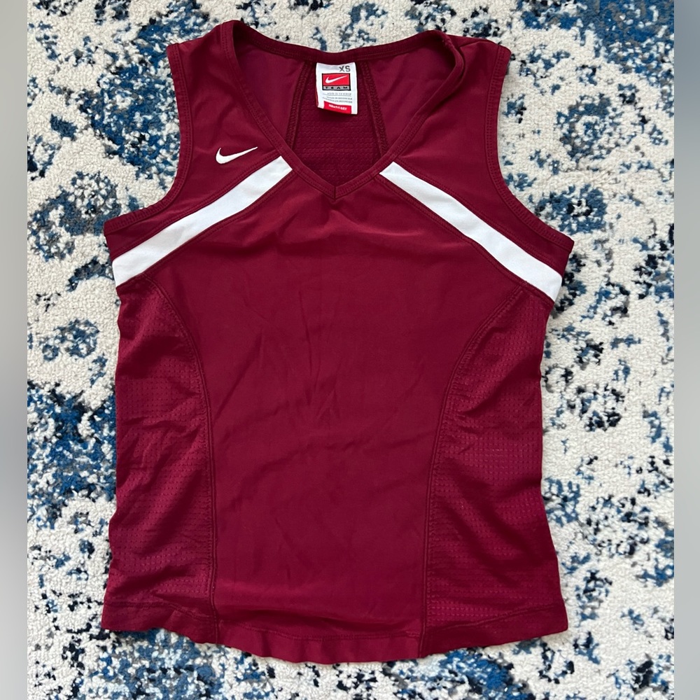 Nike cardinal tank top